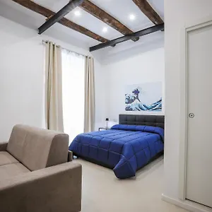 Napolidays Rua Catalana Appartamento